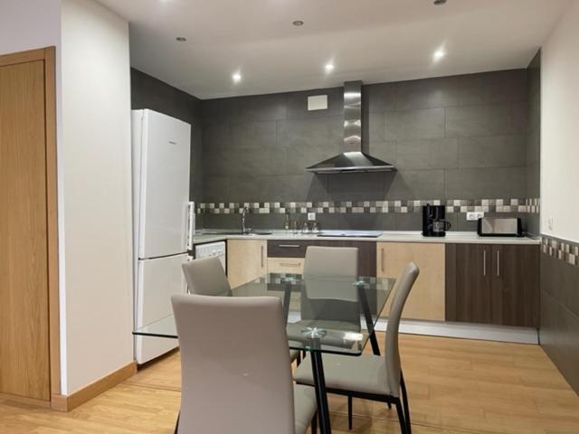 Caces Apartamentos Turisticos Los Barruecos מראה חיצוני תמונה